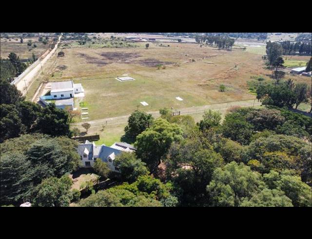 FARM FOR SALE IN KNOPJESLAAGTE